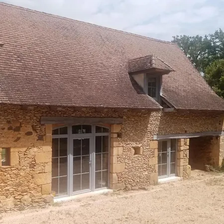 De Charme Avec Piscine Entre Lot Et Dordogne, Au Coeur De La Nature Сasa de vacaciones