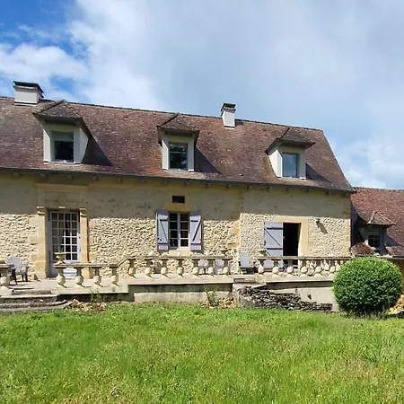 Дом отдыха De Charme Avec Piscine Entre Lot Et Dordogne, Au Coeur De La Nature