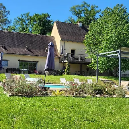 De Charme Avec Piscine Entre Lot Et Dordogne, Au Coeur De La Nature