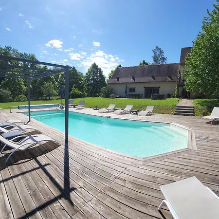 Дом отдыха De Charme Avec Piscine Entre Lot Et Dordogne, Au Coeur De La Nature