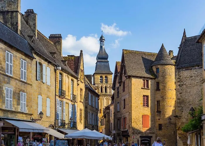 De Charme Pres De Sarlat Perigord * Anglars-Nozac